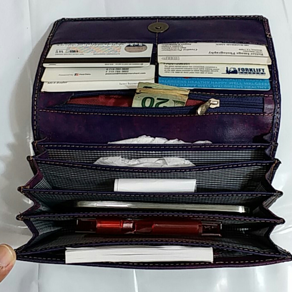 Full Grain Leather Clutch Wallet for Women
